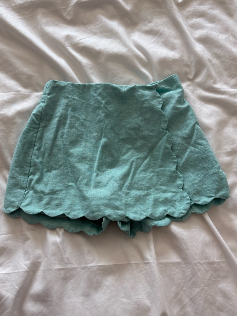 GAP Kids Aqua Blue Skort with Scalloped Hem sz8 NWOT